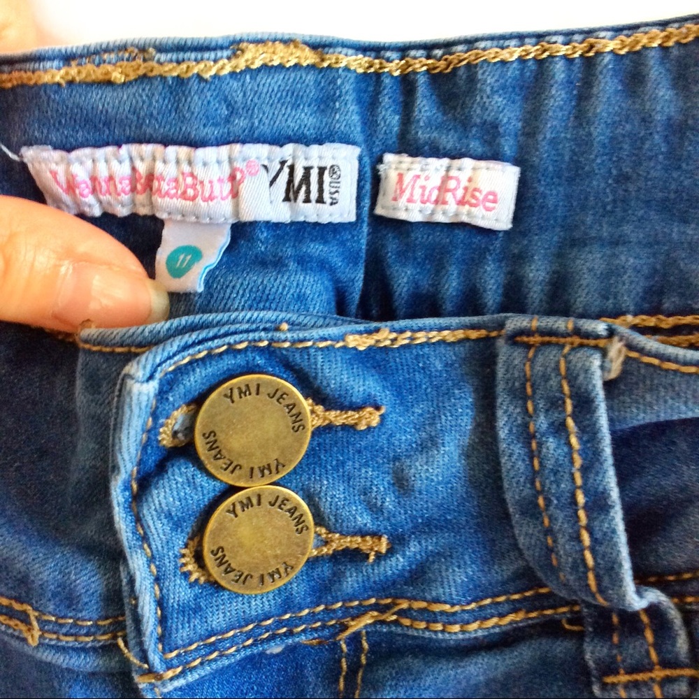YMI Wanna Betta Butt stretchy denim shorts size 11 Juniors - Picture 3 of 11